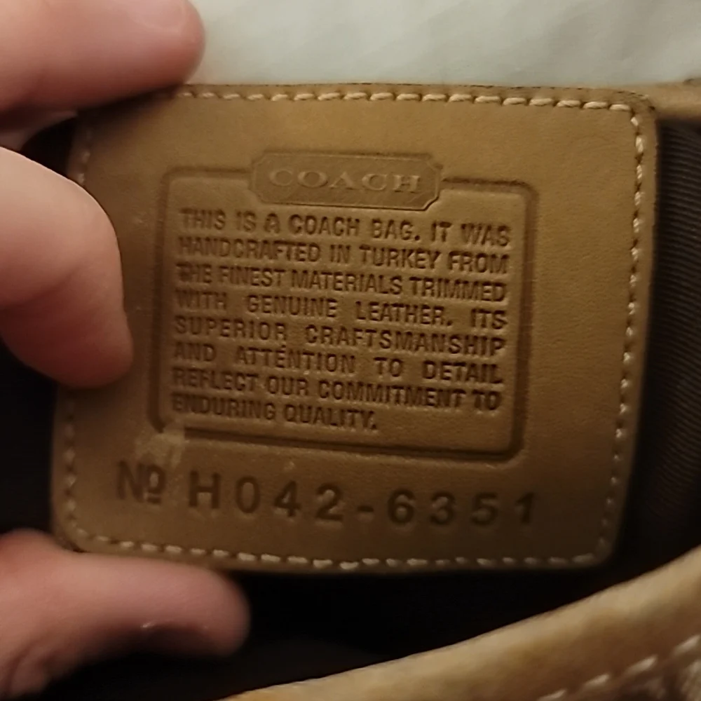 Coach bag - Picture 2 of 3